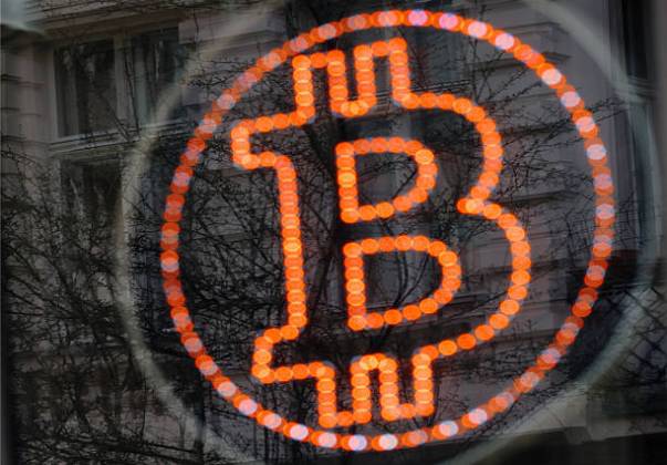 Bitcoin Long-Term Holders Strengthen Their Grip As Realized Cap Climbs To Uncharted Territory